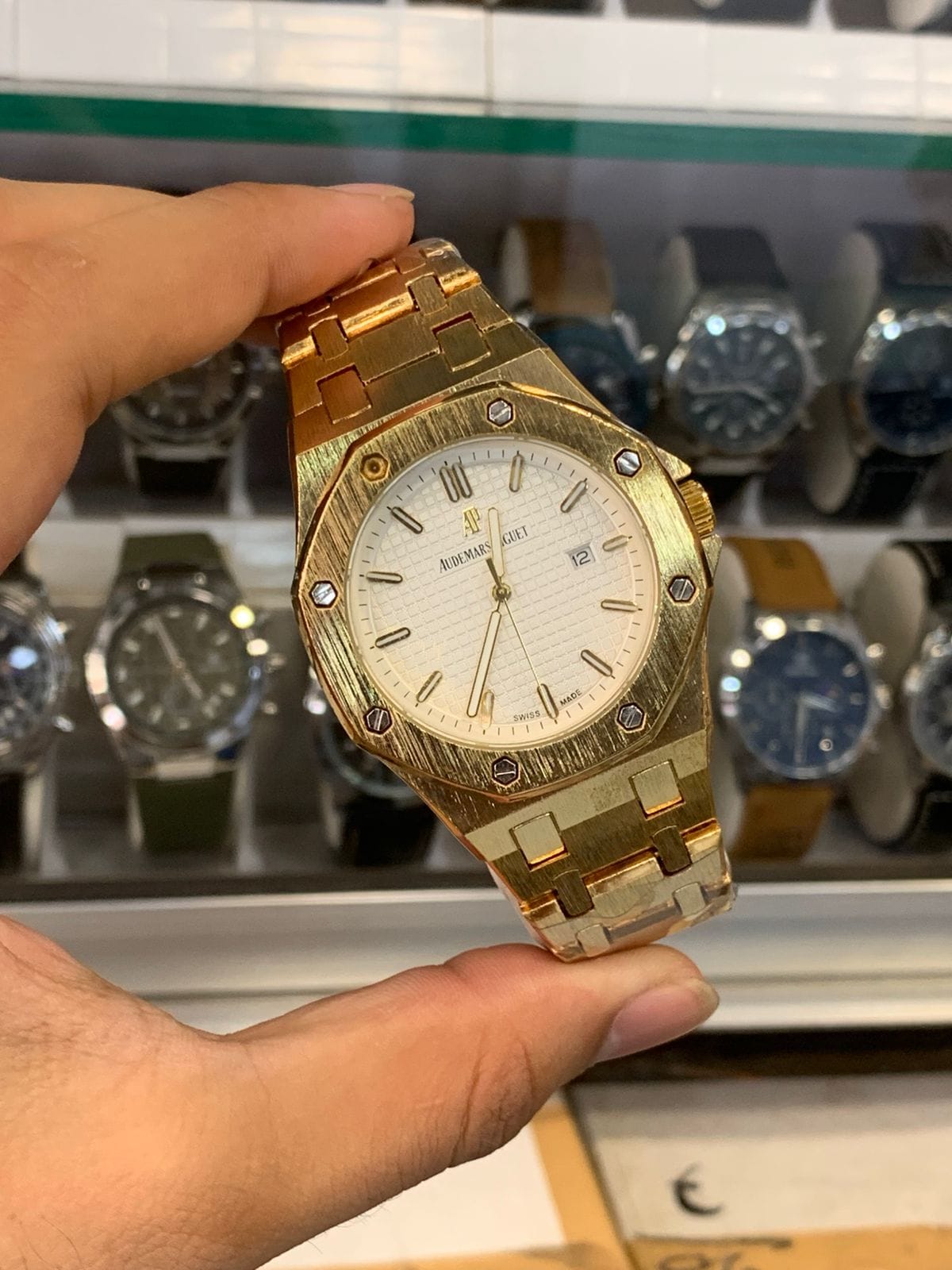 High Quality Chain Watch For Mens and Boys Date Working
