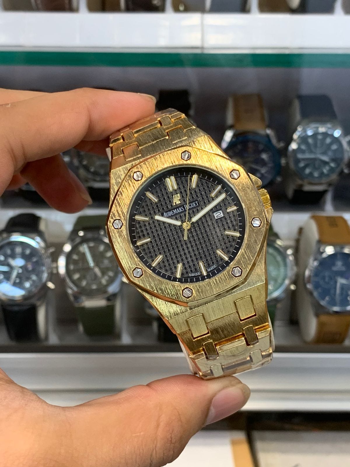 High Quality Chain Watch For Mens and Boys Date Working