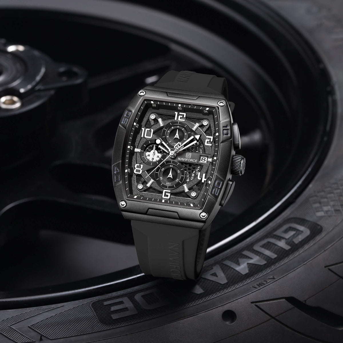 Naviforce NF8052 Precision Square Watch