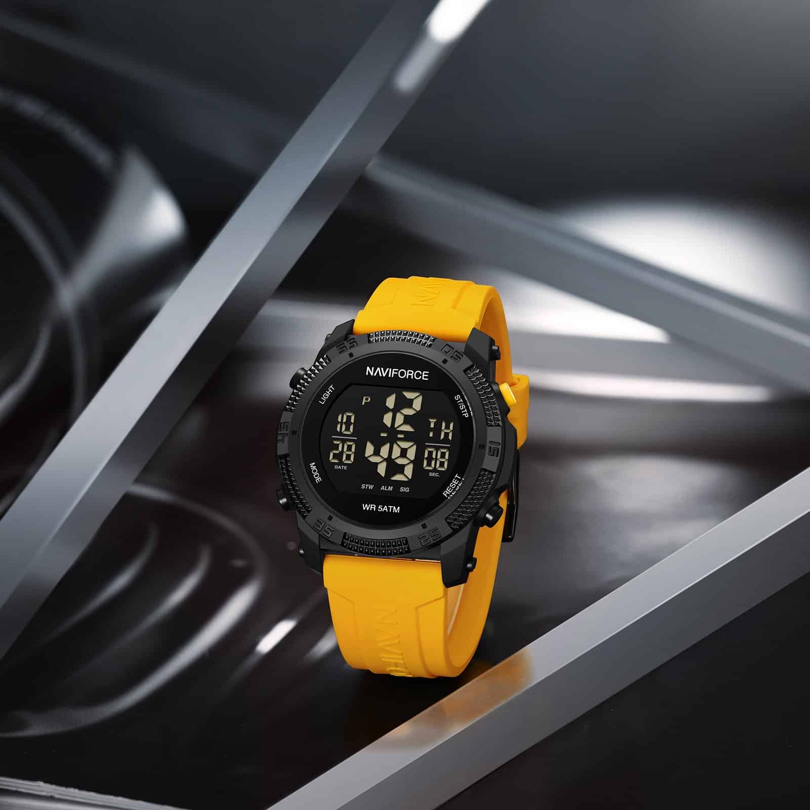 Naviforce NF7104 Stealth Force Edition