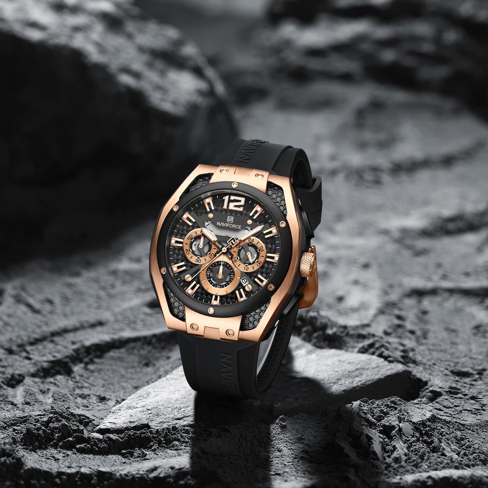 Naviforce NF-8063 Edge Chronograph