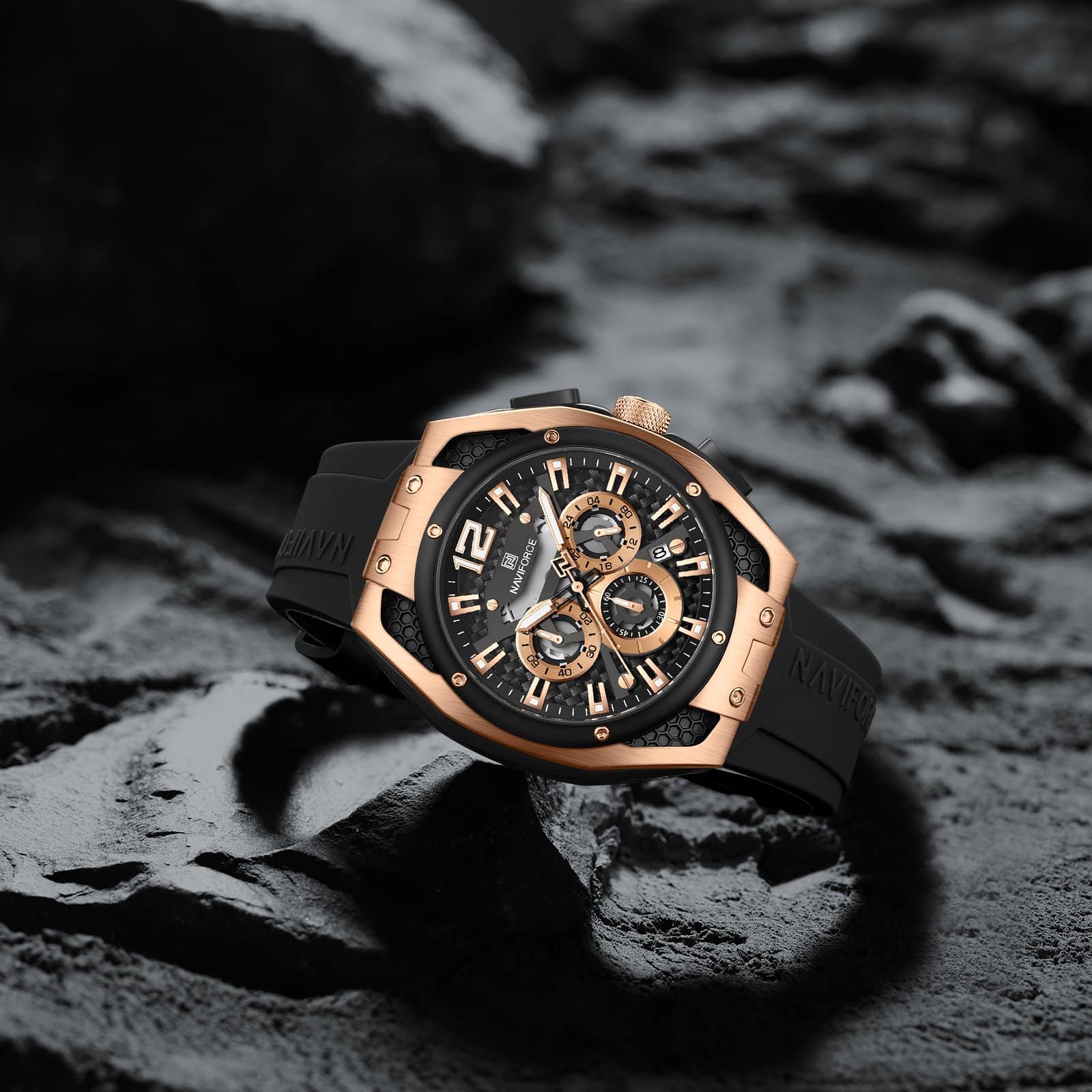 Naviforce NF-8063 Edge Chronograph