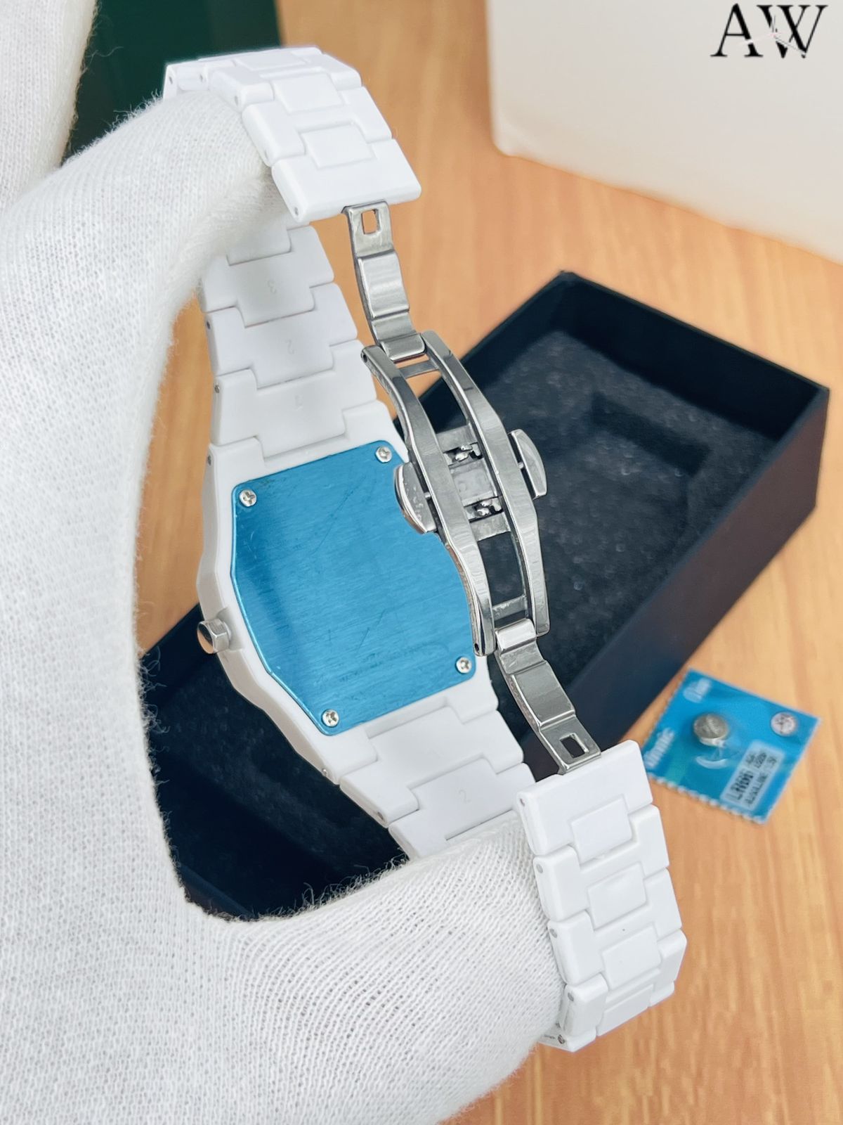 High Quality Chain Watch for Boys and Mans and Buy 1 get 1 Free